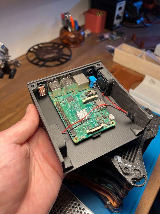 Desktop Raspberry Pi cluster 1