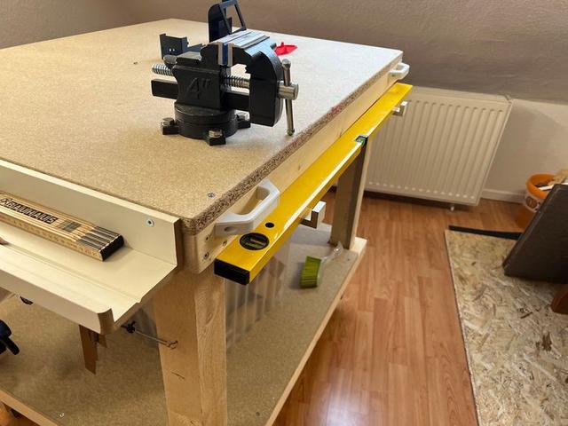 Workshop table accessories (4)